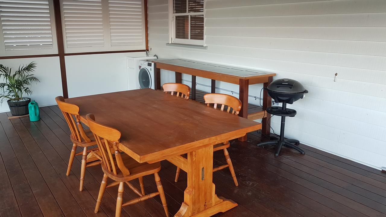 Sustainable B&B By The Bay Brisbane Exterior photo